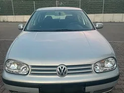Grau Gebraucht 2000 VW Golf IV Limousine | 1.700 € (Fairer Preis)