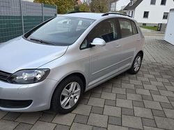 Silber Gebraucht 2009 VW Golf Plus Cross Comfortline Van / Kleinbus | 6.800 € (Fairer Preis)