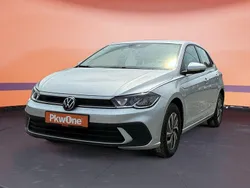 Reflexsilber metallic Gebraucht 2022 VW Polo Life Limousine | 14.980 € (Guter Preis)