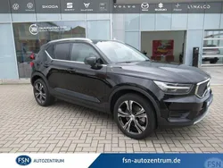 Schwarz Gebraucht 2022 Volvo XC40 Inscription SUV | 30.981 € (Guter Preis)