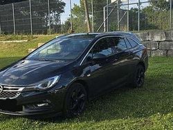 Gebraucht 2018 Opel Astra Ultimate Kombi | 6.000 € (Teuer)