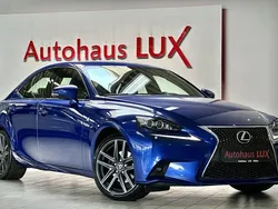 Blau Gebraucht 2014 Lexus IS300h Sport Line Limousine | 17.990 €
