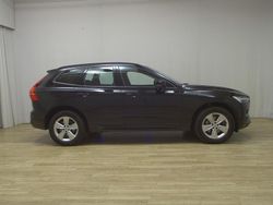 Schwarz Gebraucht 2022 Volvo XC60 Momentum SUV | 18.450 €