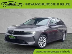 Vulkan grau metallic Gebraucht 2024 Opel Astra Enjoy Kombi | 22.970 € (Guter Preis)