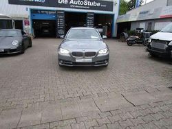 Spacegrau metallic Gebraucht 2015 BMW 520 Comfort Edition Kombi | 12.980 € (Fairer Preis)