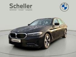 Schwarz Gebraucht 2021 BMW 520 Kombi | 26.900 € (Guter Preis)