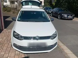 Weiß Gebraucht 2015 VW Polo Kleinwagen | 7.150 € (Etwas zu teuer)