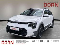 Weiß Gebraucht 2023 Kia e-Niro Inspiration SUV | 28.990 € (Fairer Preis)