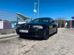 Schwarz Gebraucht 2001 BMW 320 Coupé | 5.000 € (Fairer Preis)