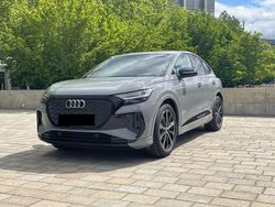 Grau Gebraucht 2022 Audi Q4 Sportback e-tron S-Line SUV | 40.450 € (Fairer Preis)