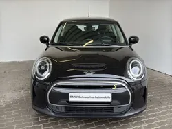 Midnight black met. Gebraucht 2022 Mini Cooper SE Kleinwagen | 15.789 € (Superpreis)