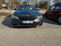 Blau Gebraucht 2018 BMW 330 M Sport Limousine | 31.250 €