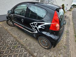 Schwarz Gebraucht 2008 Peugeot 107 Filou Kleinwagen | 1.999 € (Guter Preis)
