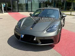 Grün Gebraucht 2024 Porsche 718 Cayman Sport Coupé | 70.000 € (Guter Preis)