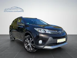 Braun Gebraucht 2015 Toyota RAV4 Edition-S SUV | 14.990 € (Fairer Preis)
