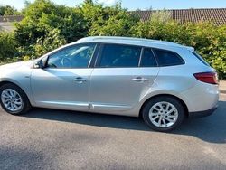Silber Gebraucht 2015 Renault Mégane III LIMITED Limousine | 8.099 € (Fairer Preis)