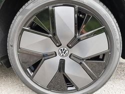 Candyweiß Neu 2025 VW Passat R-line Kombi | 48.775 € (Fairer Preis)