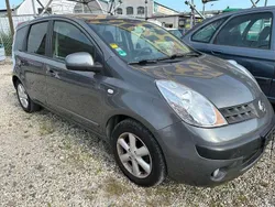 Grau Gebraucht 2006 Nissan Note Van / Kleinbus | 3.995 € (Etwas zu teuer)