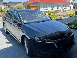 Schwarz Gebraucht 2020 Skoda Octavia First Edition Kombi | 18.999 € (Guter Preis)