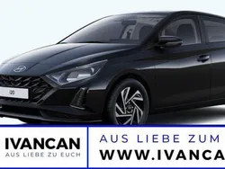 Schwarz (phantom black) Neu 2025 Hyundai i20 Comfort Kleinwagen | 23.590 € (Fairer Preis)