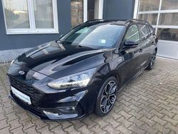 Schwarz Gebraucht 2022 Ford Focus ST-Line X Kombi | 18.999 € (Fairer Preis)