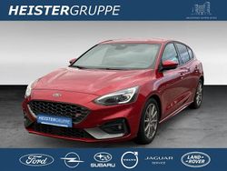 Rot Gebraucht 2021 Ford Focus ST Limousine | 23.990 € (Guter Preis)