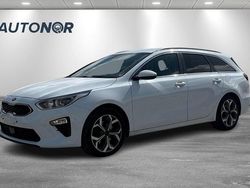 Weiß Gebraucht 2018 Kia Ceed Sportswagon Intro Edition Kombi | 10.500 € (Guter Preis)
