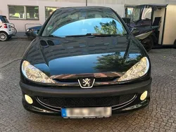 Schwarz Gebraucht 2005 Peugeot 206 Kleinwagen | 1.700 € (Fairer Preis)