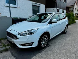 Weiß Gebraucht 2015 Ford Focus Titanium Kombi | 7.999 € (Fairer Preis)