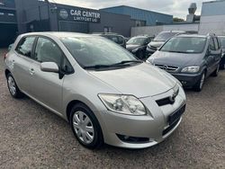Braun Gebraucht 2007 Toyota Auris Sol Limousine | 5.900 € (Etwas zu teuer)