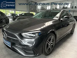 Grau Gebraucht 2024 Mercedes C300e Premium Limousine | 52.300 € (Teuer)