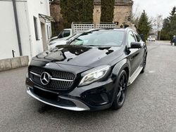 Schwarz Gebraucht 2014 Mercedes GLA220 Sport SUV | 14.900 € (Teuer)