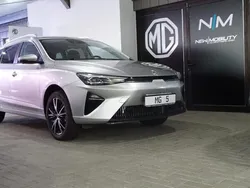 Silber (medal silver) Neu 2024 MG MG5 EV Luxury Kombi | 40.640 €