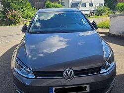 Grau Gebraucht 2017 VW Golf VII Allstar Limousine | 13.000 € (Fairer Preis)