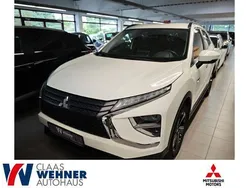 S) (weiss Gebraucht 2022 Mitsubishi Eclipse Cross Basis SUV | 19.900 € (Superpreis)