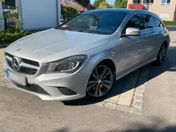 Silber Gebraucht 2014 Mercedes 250 Kombi | 15.900 €