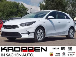 Carraraweiss Neu 2024 Kia Ceed 2 Limousine | 22.350 € (Fairer Preis)