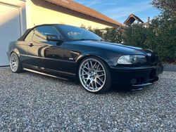 Schwarz Gebraucht 2002 BMW 330 Cabriolet M Sport Cabrio | 17.299 € (Fairer Preis)