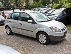 Silber Gebraucht 2006 Ford Fiesta Kleinwagen | 1.799 € (Fairer Preis)
