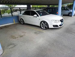 Weiß Gebraucht 2009 Seat Exeo Style Limousine | 7.000 € (Teuer)
