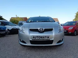 Silber Gebraucht 2008 Toyota Auris Sol Limousine | 6.850 € (Etwas zu teuer)