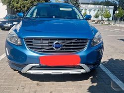 Blau Gebraucht 2014 Volvo XC60 Kinetic SUV | 13.299 € (Fairer Preis)