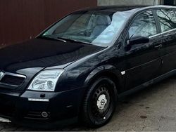 Schwarz Gebraucht 2004 Opel Signum Basis Kleinwagen | 1.000 € (Teuer)