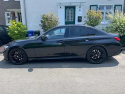 Schwarz Gebraucht 2020 BMW 330 M Sport Limousine | 32.800 € (Fairer Preis)