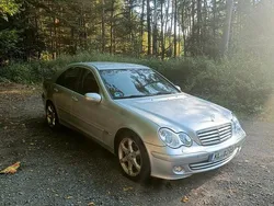 Silber Gebraucht 2025 Mercedes C180 Sport Edition Limousine | 6.500 €