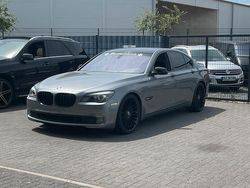 Grau Gebraucht 2009 BMW 730 Limousine | 13.500 € (Teuer)