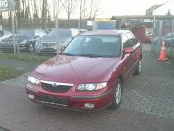 Rot Gebraucht 1997 Mazda 626 Limousine | 1.990 €