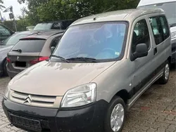 Andere außenfarben Gebraucht 2009 Citroën Berlingo First Van / Kleinbus | 2.700 € (Superpreis)