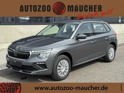 Graphitegrau metallic Neu 2025 Skoda Kamiq Selection SUV | 23.490 € (Guter Preis)