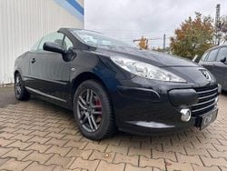 Schwarz Gebraucht 2006 Peugeot 307 CC Filou Cabrio | 5.190 €
